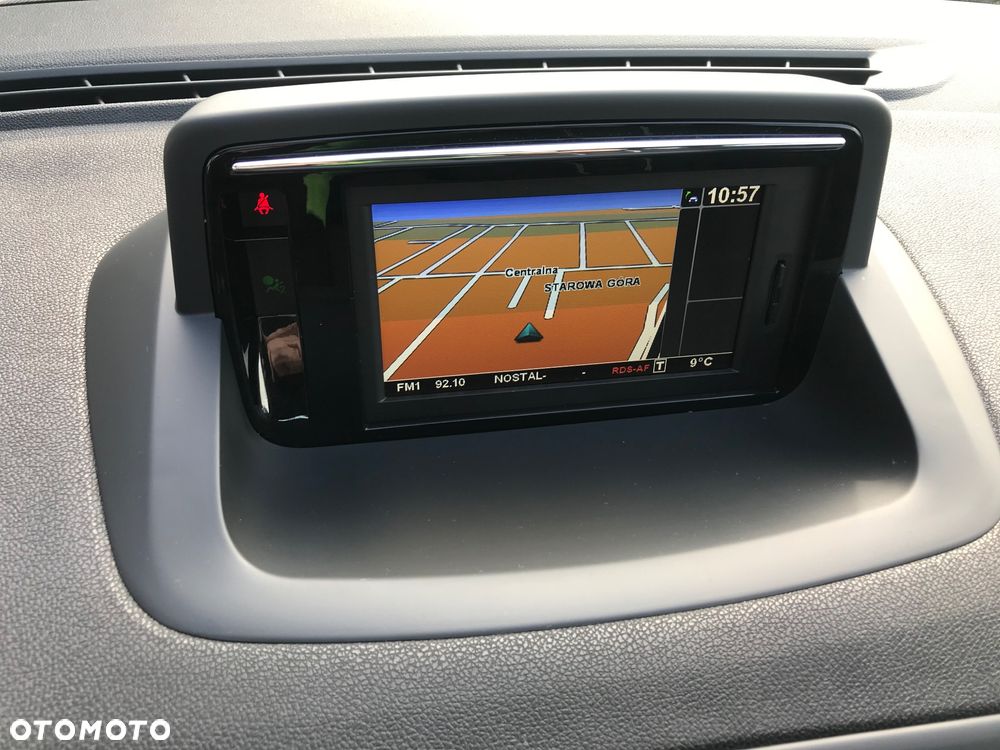 Renault Megane 1.6 16V 110 LIMITED - 9