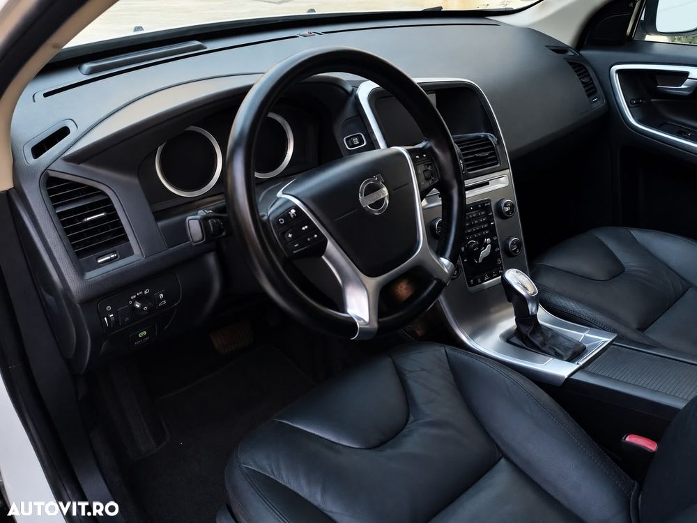 Volvo XC 60 - 6