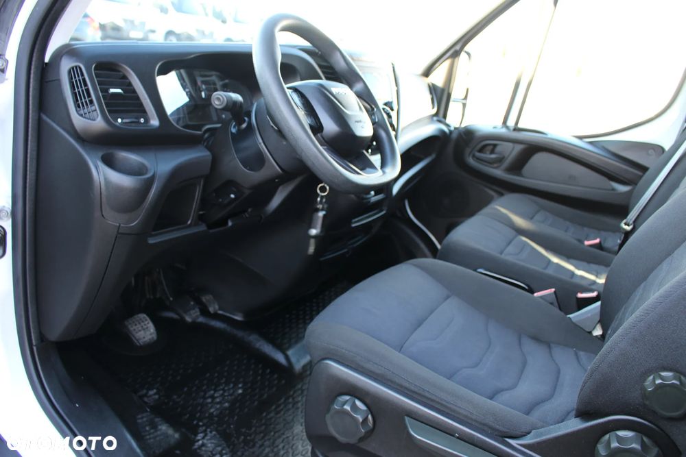 Iveco DAILY 35C14 *140 KM*/L4H2 *LONG*/ KLIMA/ MANUAL  /*SERWIS FR*/ STAN IDEALNY / - 24