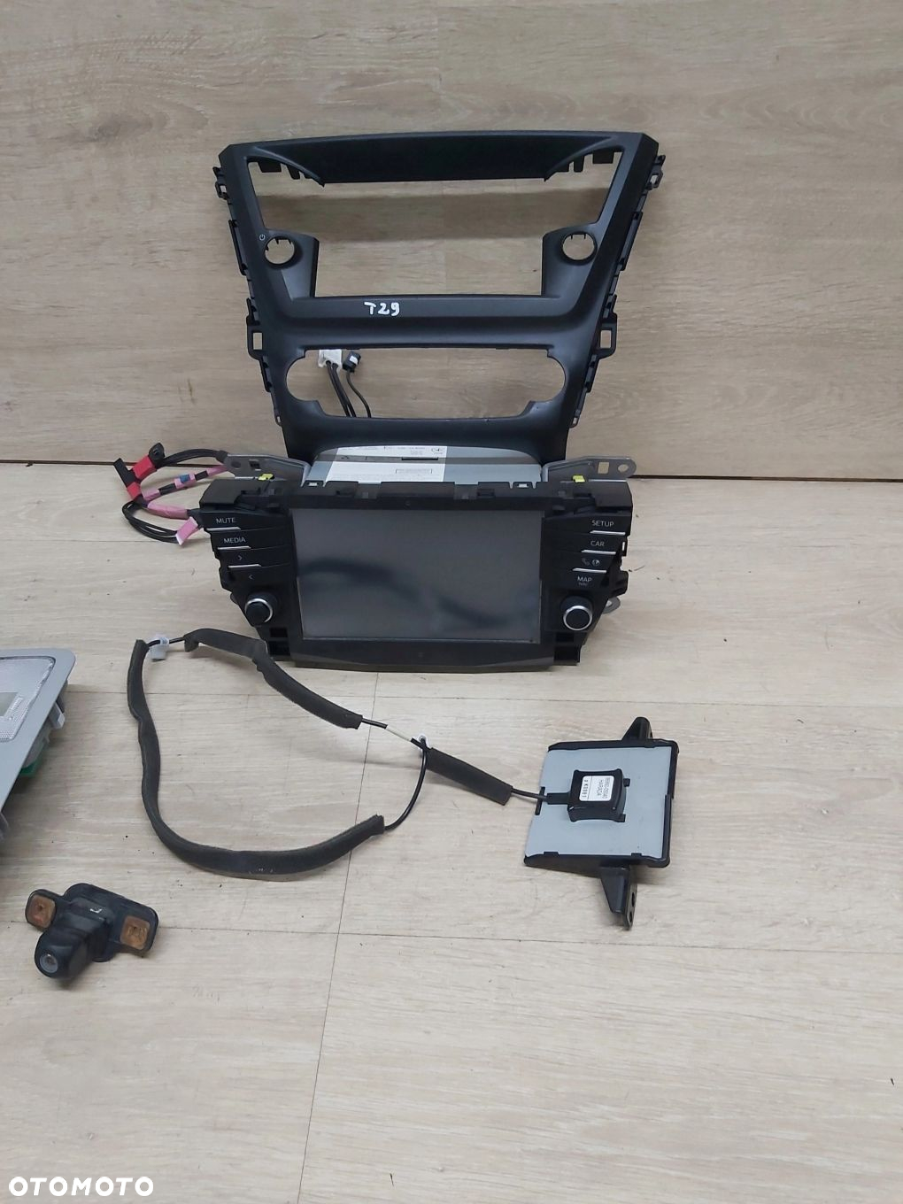 Toyota AVENSIS T27 LIFT Radio nawigacja Antena GPS moduł Harmann Kamerka - 2