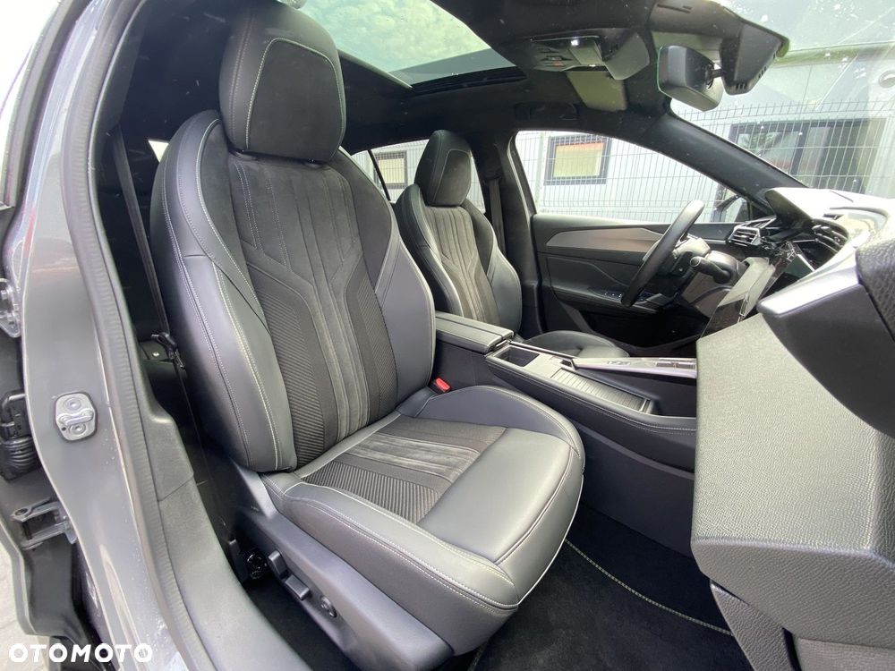 Peugeot 408 1.2 PureTech GT S&S EAT8 - 9