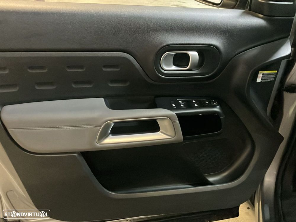 Citroën C5 Aircross 1.2 PureTech Shine Pack - 25