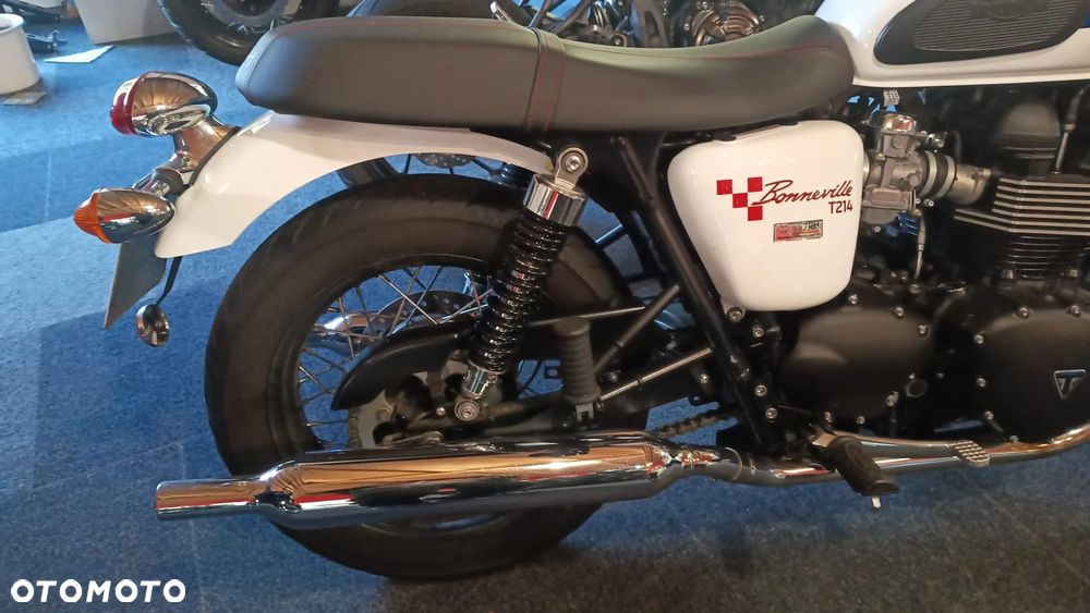 Triumph T - 5