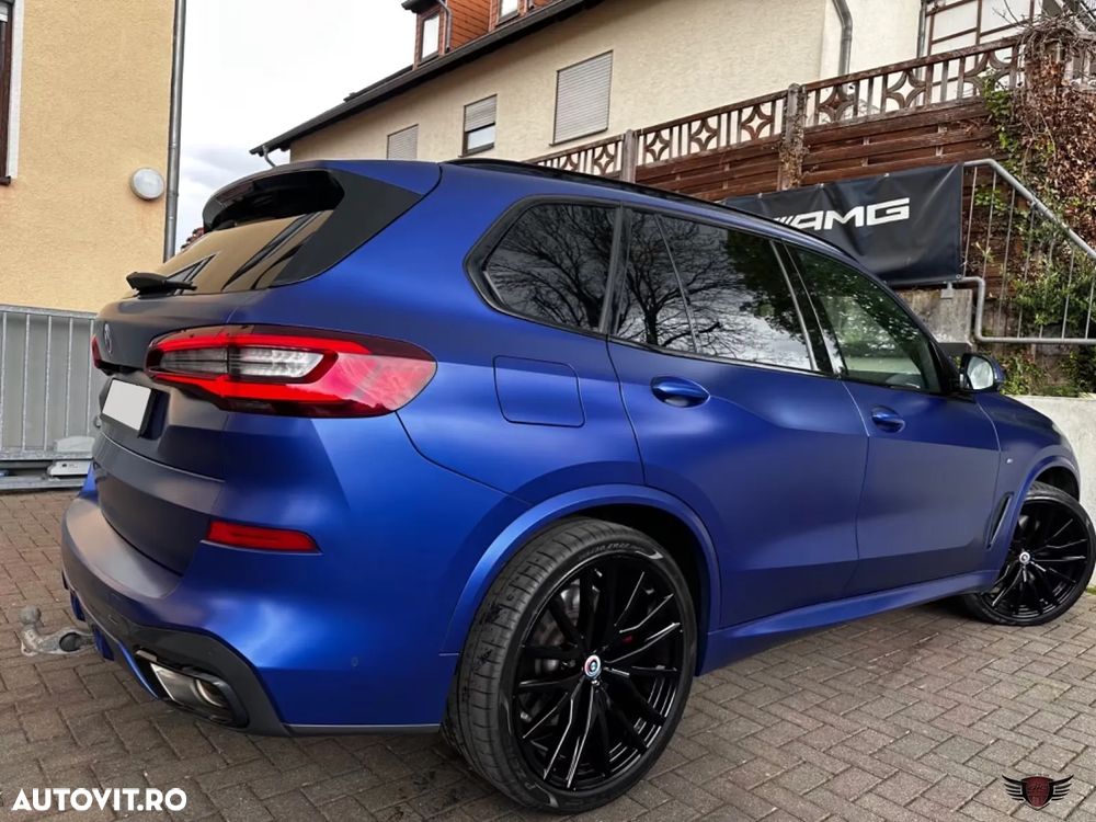 BMW X5 M M50i - 5