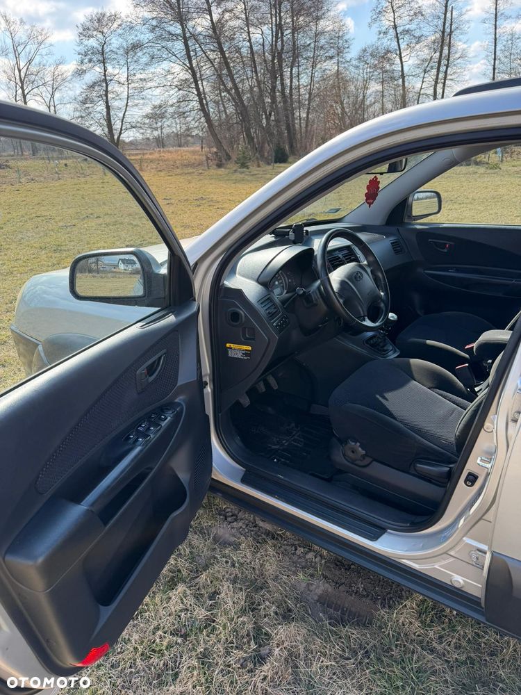 Hyundai Tucson 2.0 CRDi VGT 2WD GLS - 8