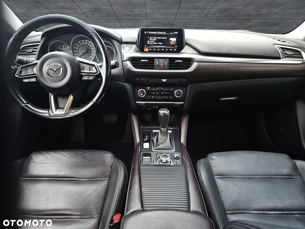 Mazda 6 - 16