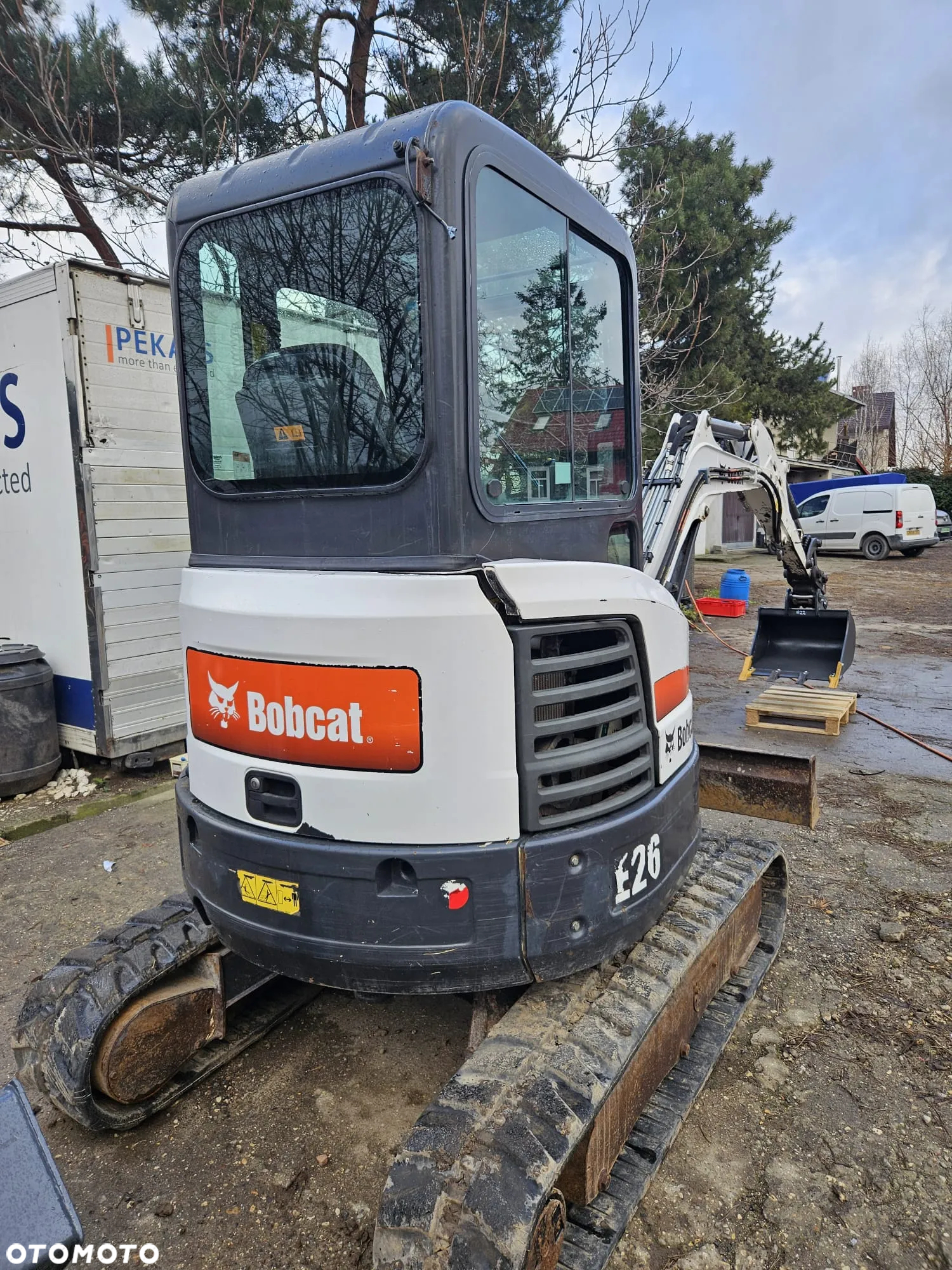 Bobcat E26 - 9