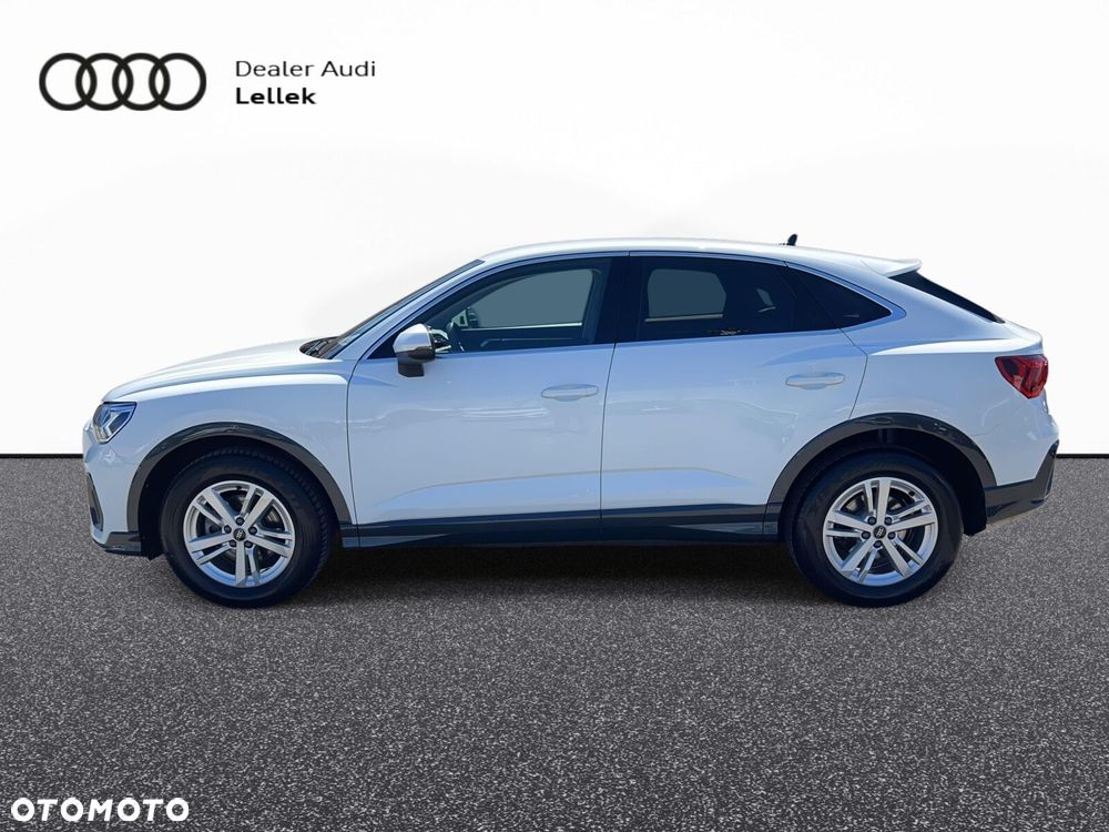Audi Q3 Sportback - 9