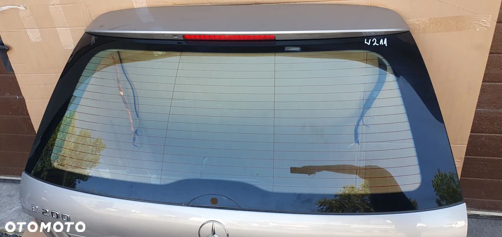Klapa bagażnika Mercedes E-Klasa W211 Kombi C723 - 5