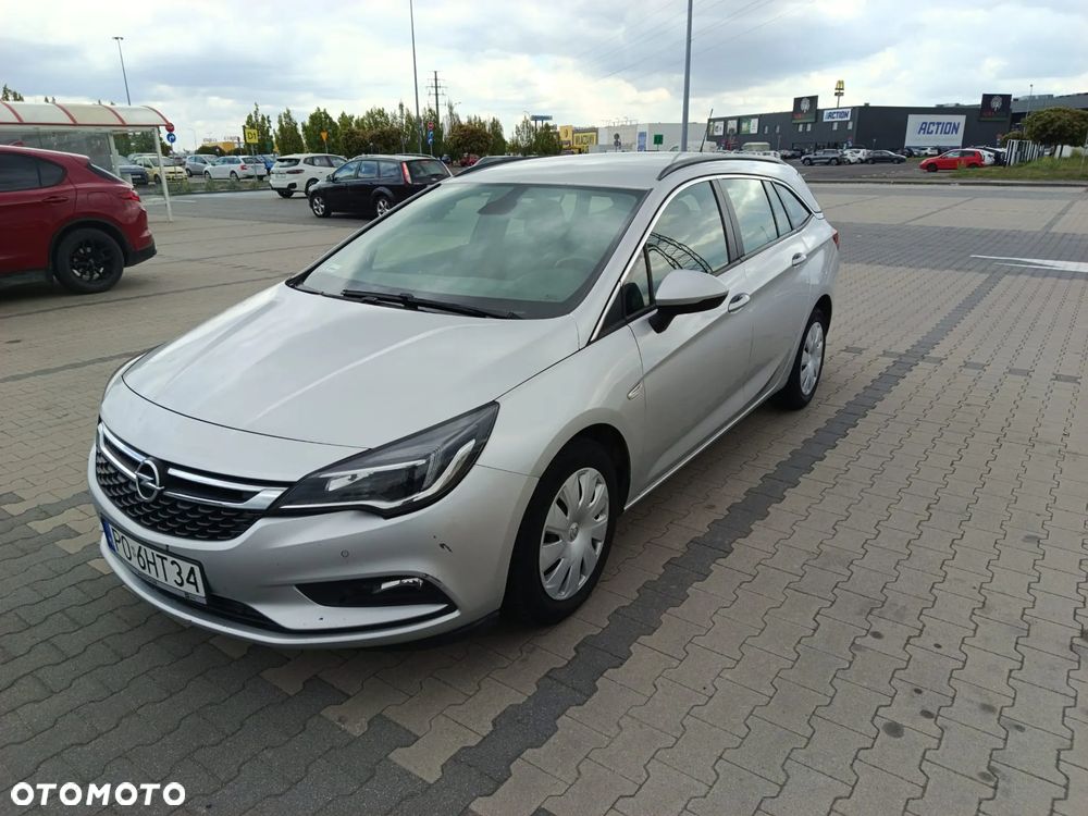 Opel Astra 1.6 CDTI Dynamic - 4