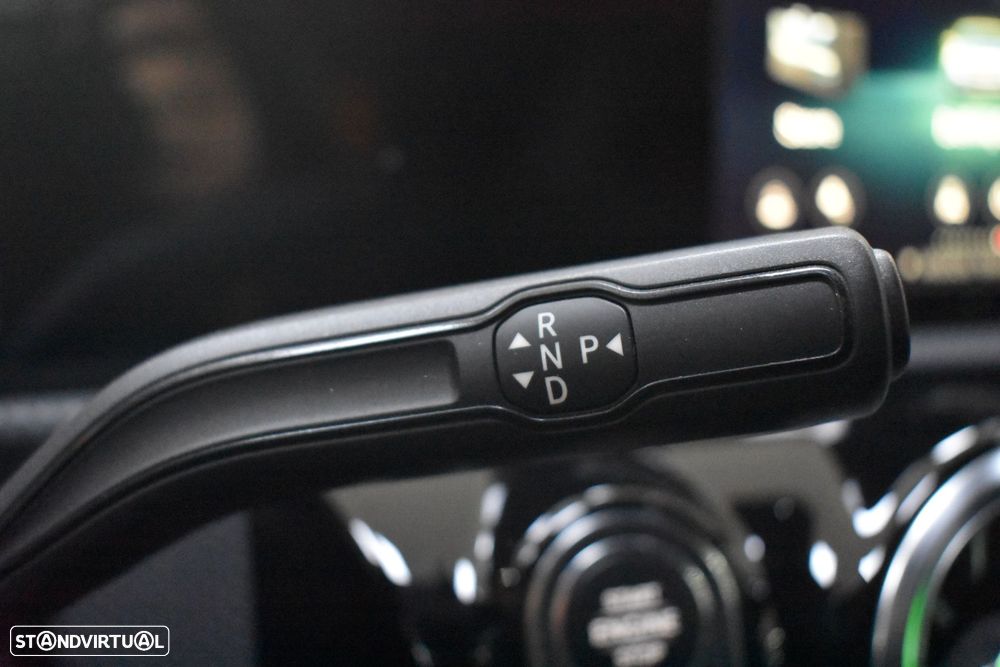 Mercedes-Benz CLA 250 - 44