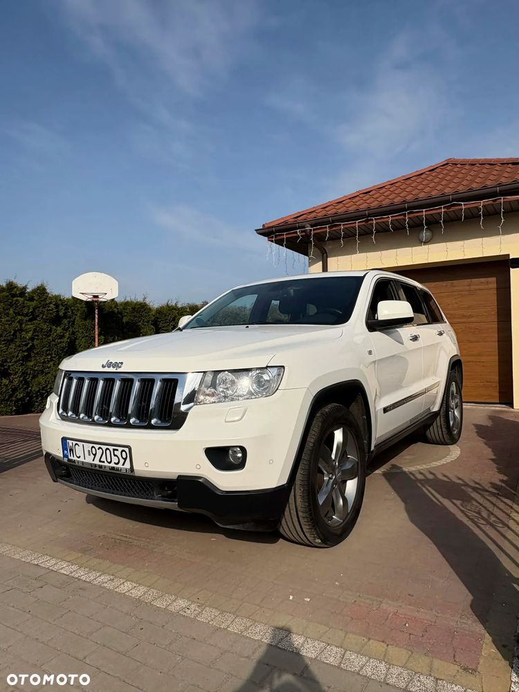 Jeep Grand Cherokee - 1