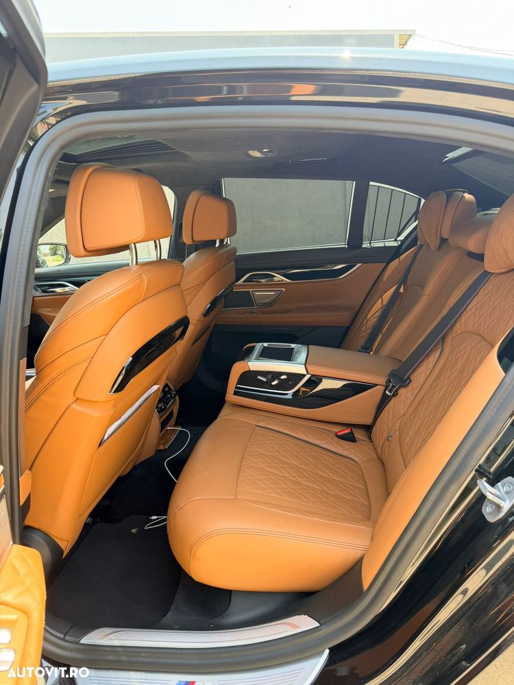BMW Seria 7 740d xDrive MHEV - 4