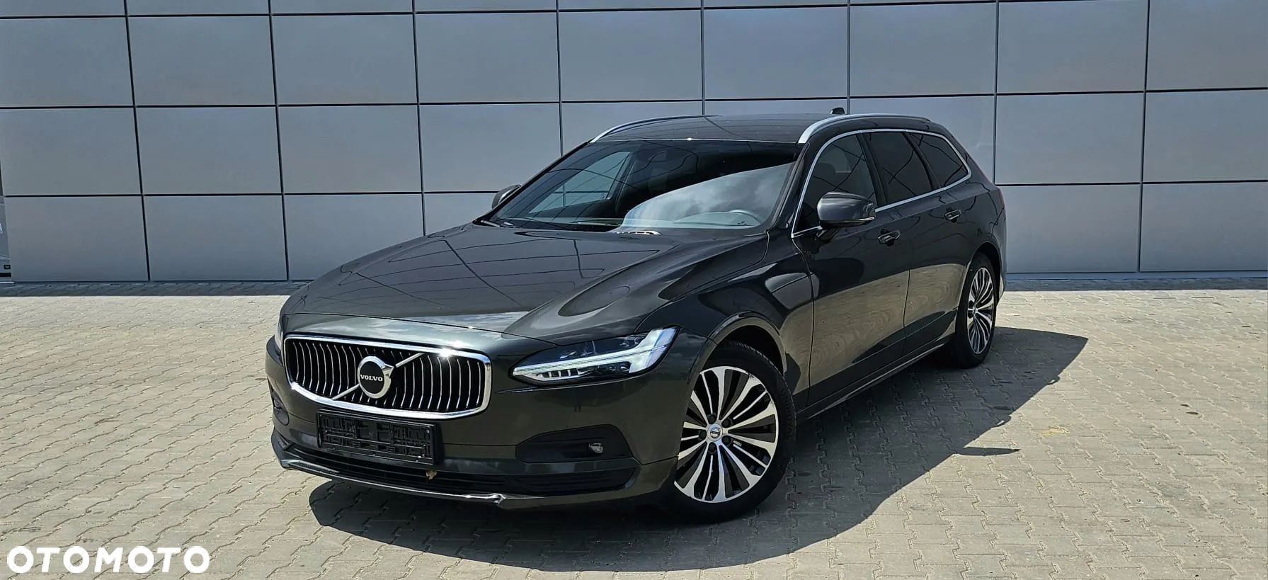 Volvo V90 B4 D Geartronic Momentum Pro - 1