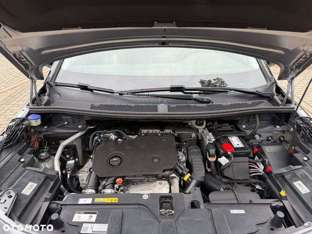 Peugeot 5008 1.5 BlueHDI Allure S&S - 34