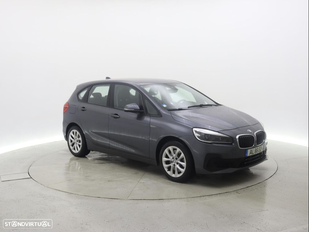BMW 225xe Active Tourer - 10