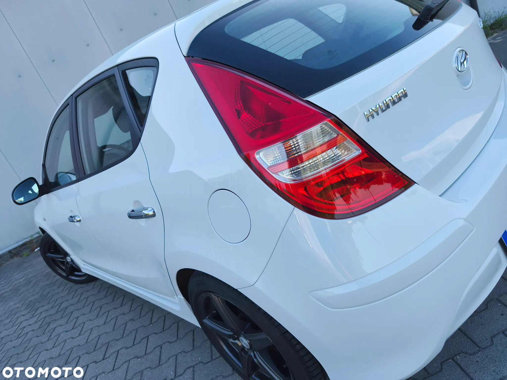 Hyundai i30 1.4 Comfort EU5 - 24