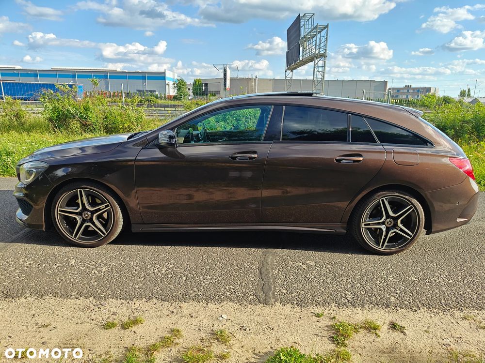 Mercedes-Benz CLA 220 d 7G-DCT AMG Line - 11