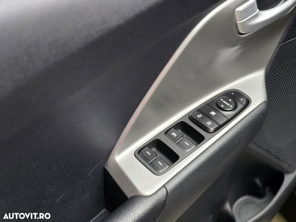 Kia Niro 1.6 GDI 6DCT HEV Comfort - 10