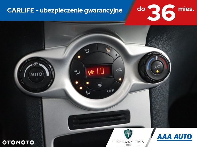 Ford Fiesta - 19