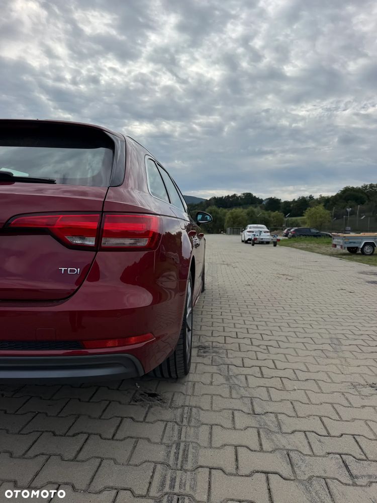 Audi A4 Avant - 6