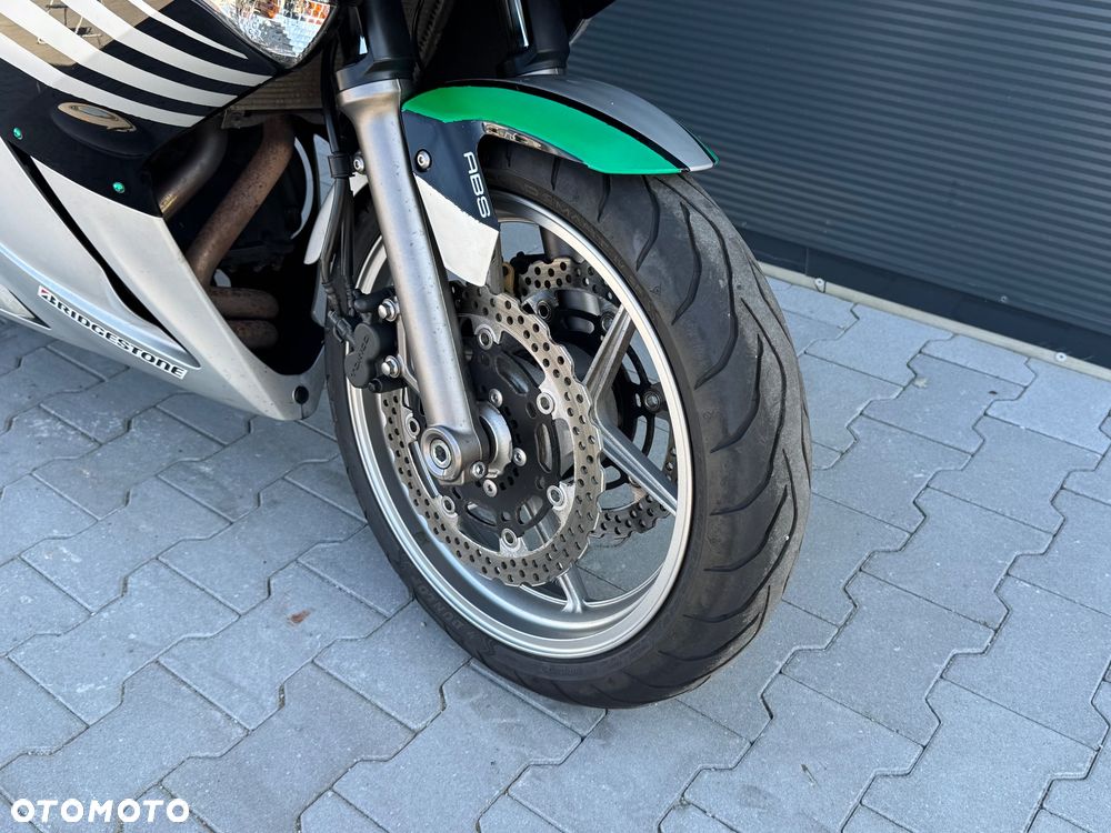 Kawasaki ER - 6