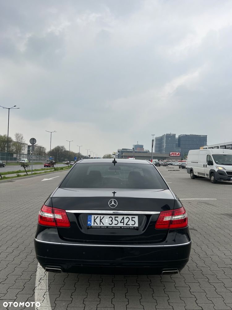 Mercedes-Benz Klasa E 220 CDI BlueEff - 6