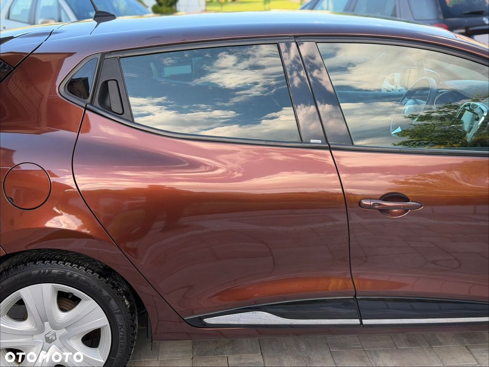 Renault Clio 1.2 16V Intens - 30