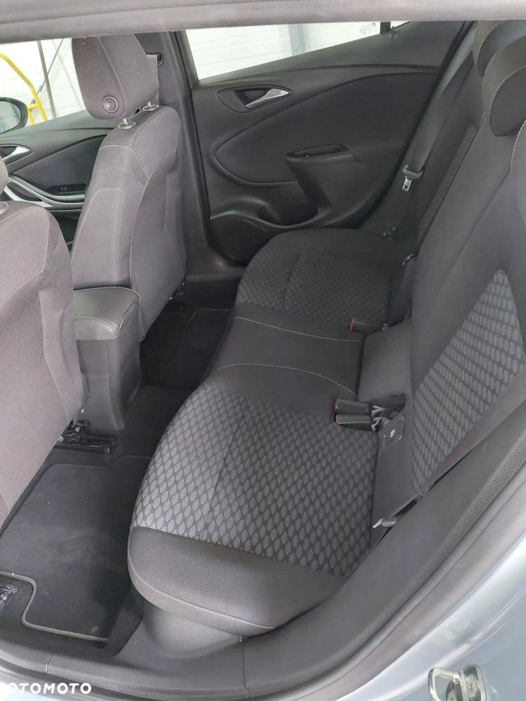 Opel Astra 1.6 CDTI Enjoy S&S - 23