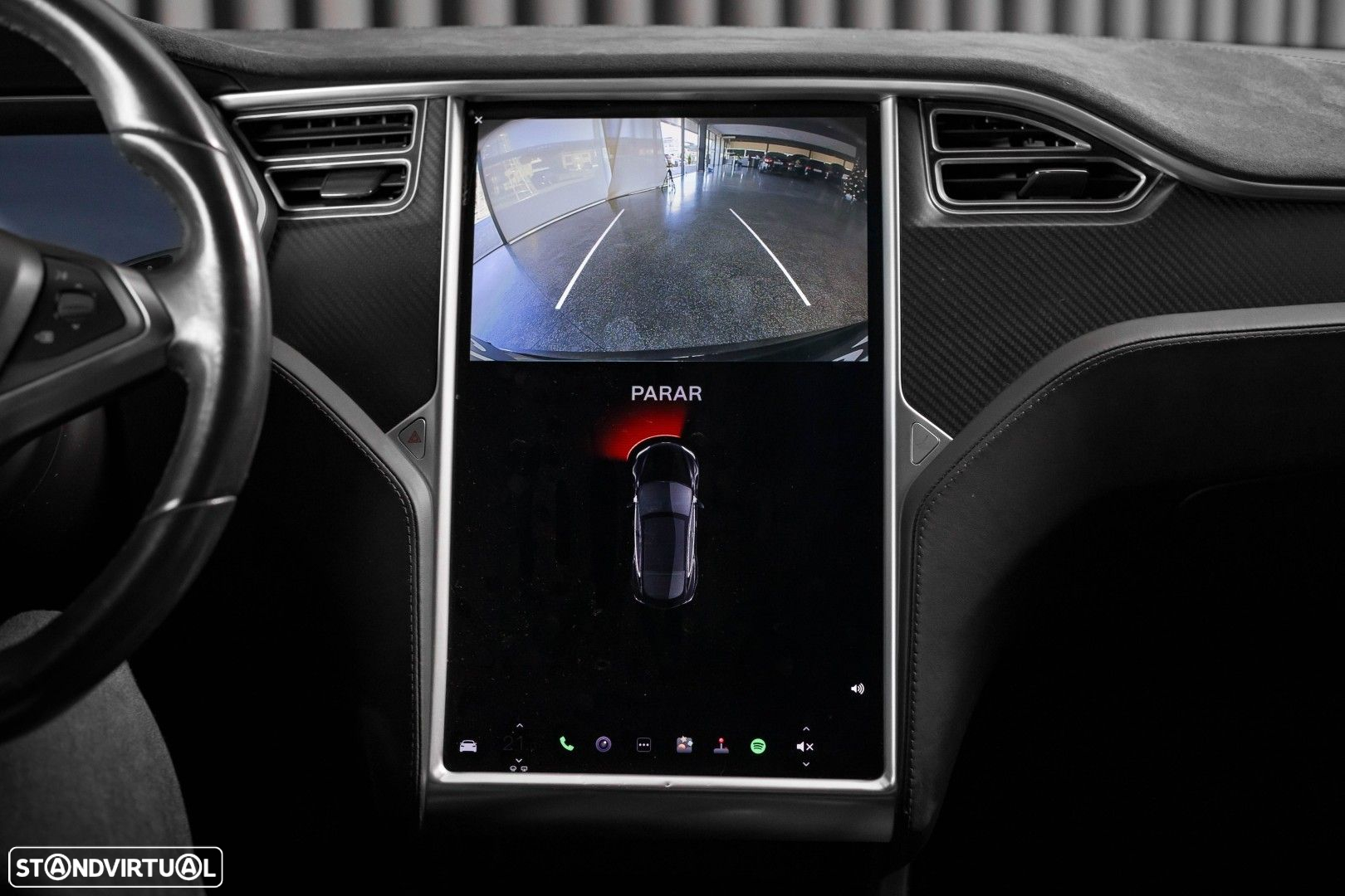 Tesla Model S 90D - 17