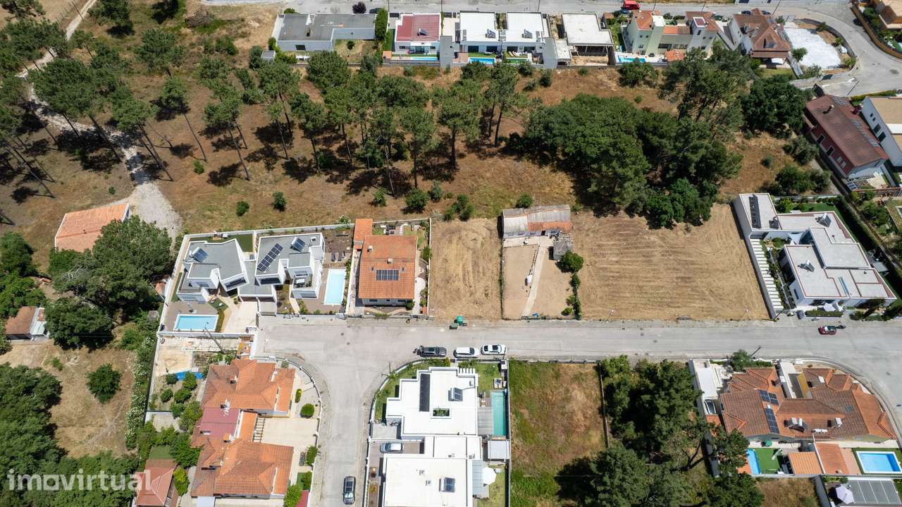 Terreno Urbano em Azeitão - Projeto para Moradia Térrea Unifamiliar - Grande imagem: 3/11