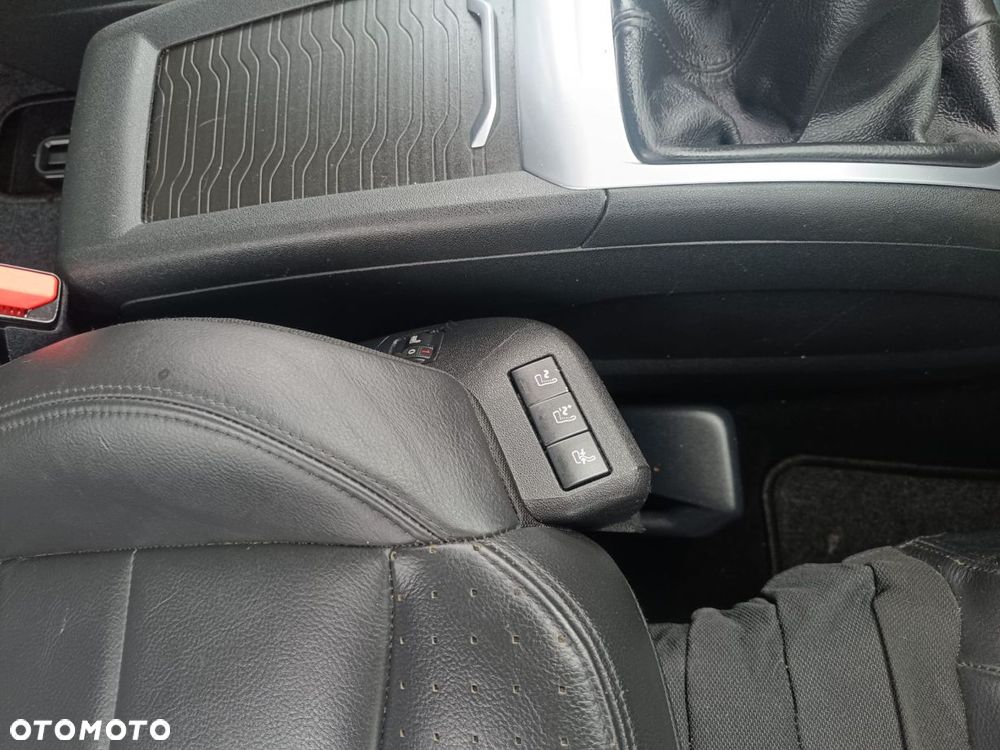 Citroën C4 Grand Picasso THP 155 Exclusive - 19