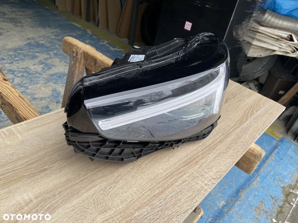 LAMPA PRZEDNIA LEWA VOLVO XC40 LIFT PIXEL 32140402 - 2