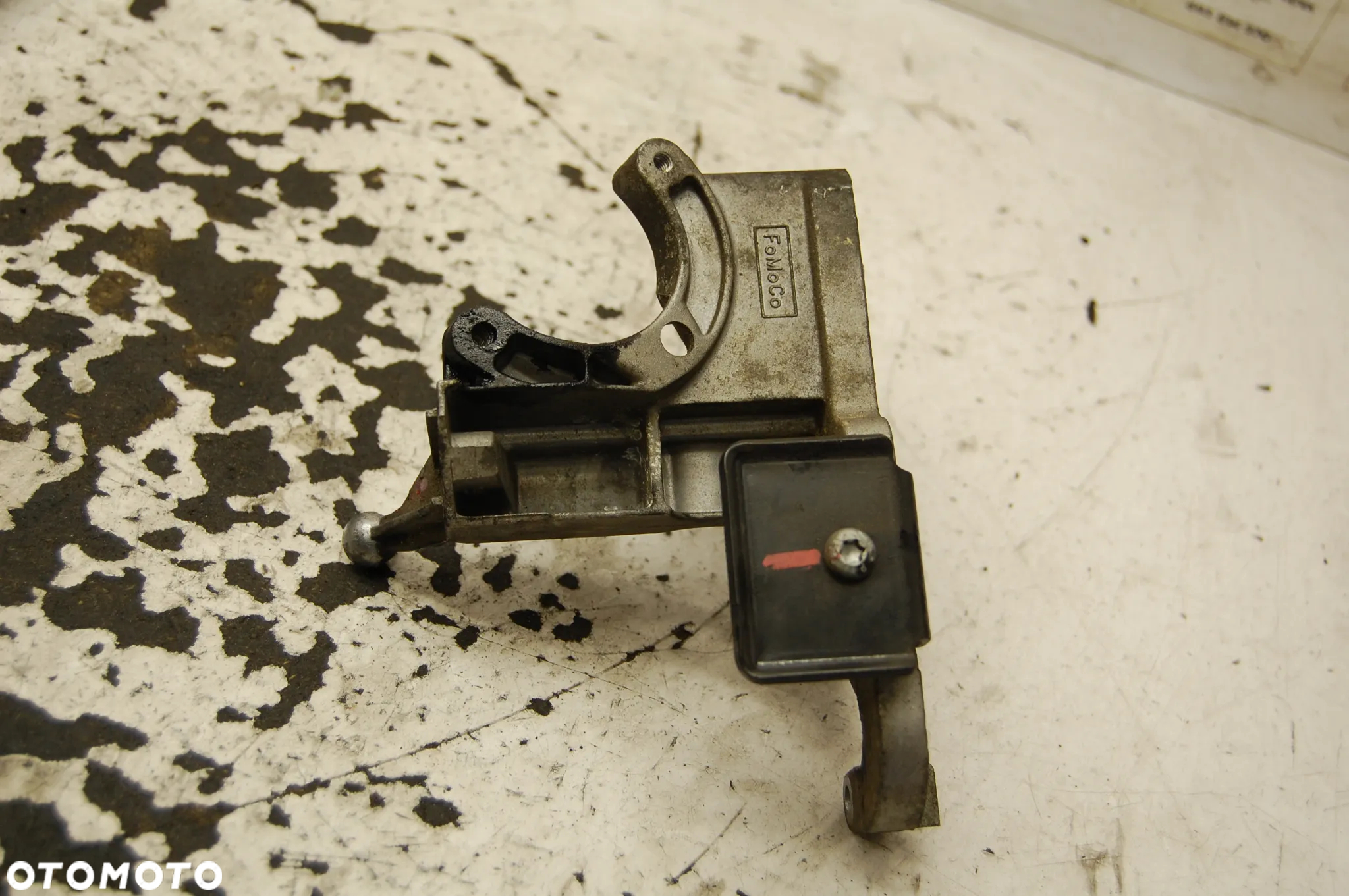 ŁAPA MOCOWANIE SILNIKA AV6Q9B470BA FORD FIESTA MK 7 1.6 TDCI CITROEN - 3