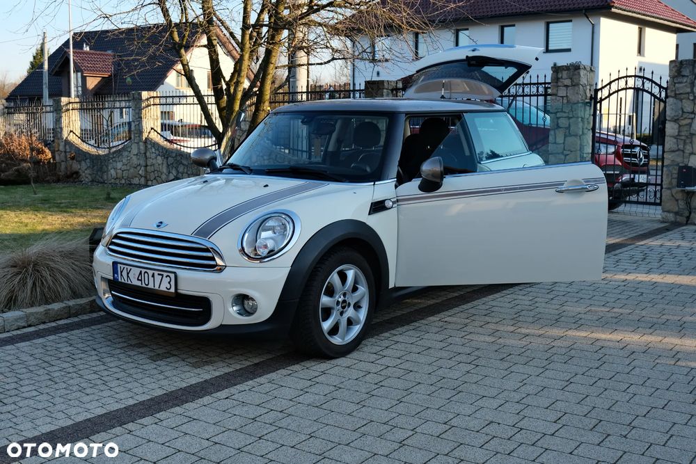 MINI Cooper Standard - 3