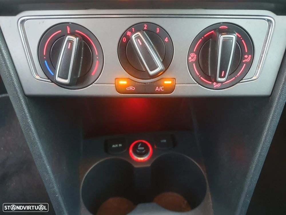 VW Polo 1.4 TDi Lounge - 33