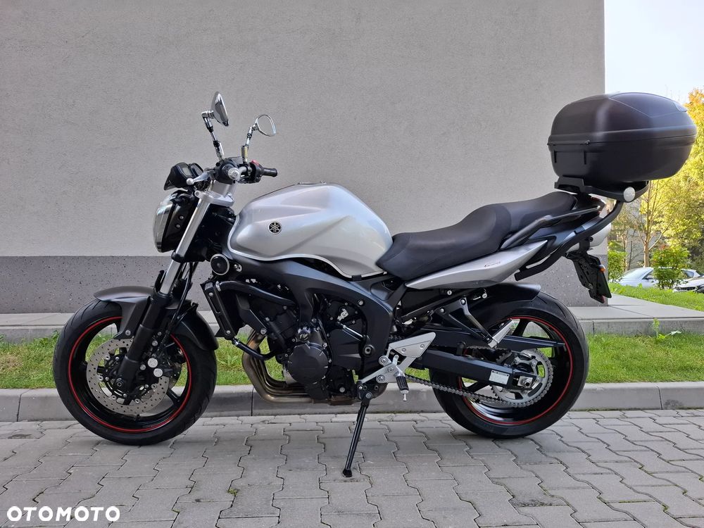 Yamaha FZ6 - 22