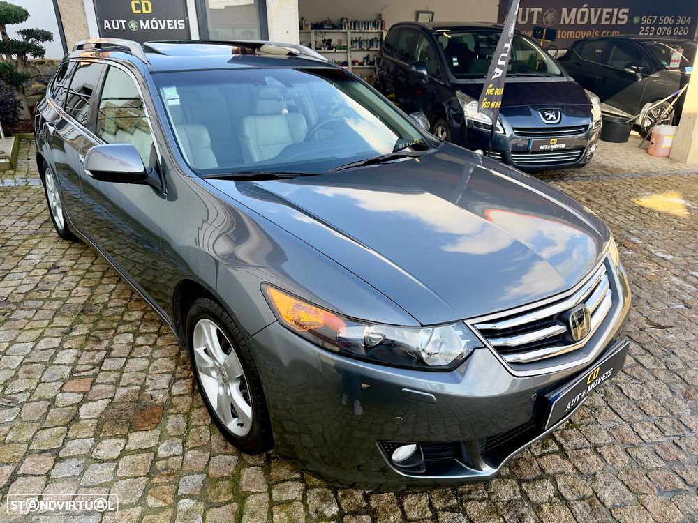 Honda Accord Tourer 2.2 i-DTEC Executive Navi E.Limitada - 26