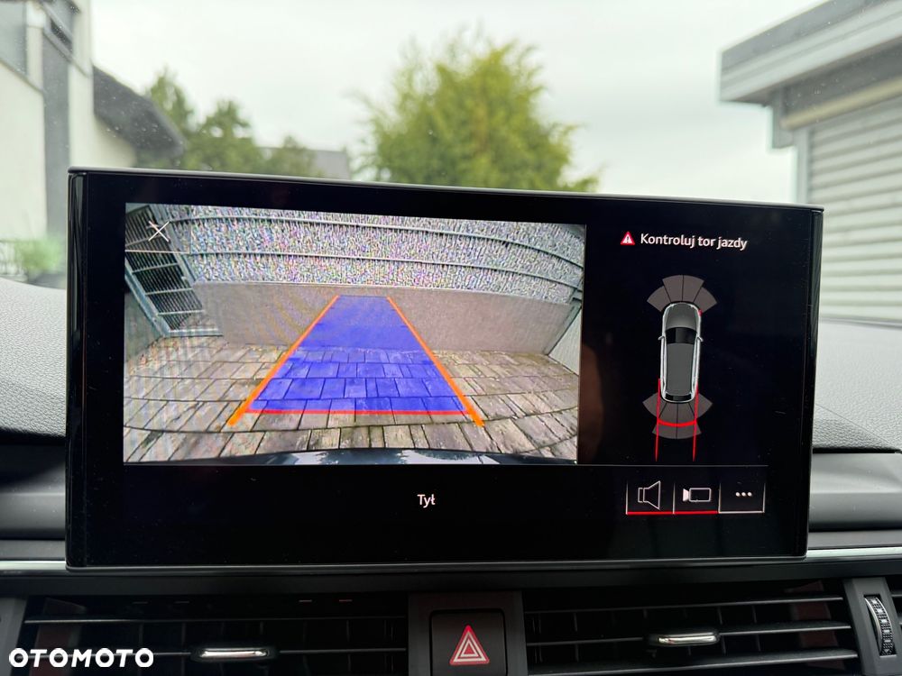 Audi A4 Avant 30 TDI advanced - 18