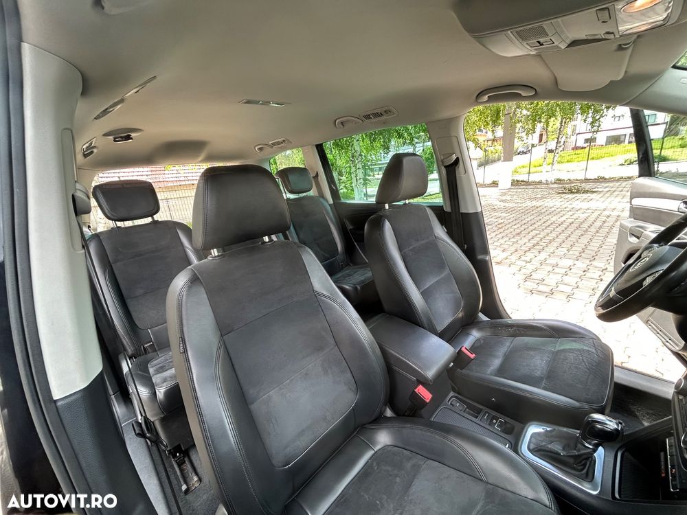 Volkswagen Sharan 2.0 TDI DSG Blue Motion Highline - 25