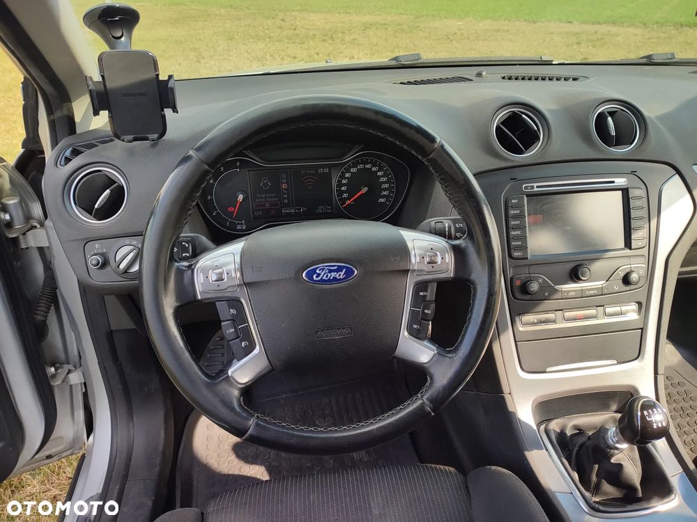 Ford Mondeo 2.0 TDCi Titanium - 24