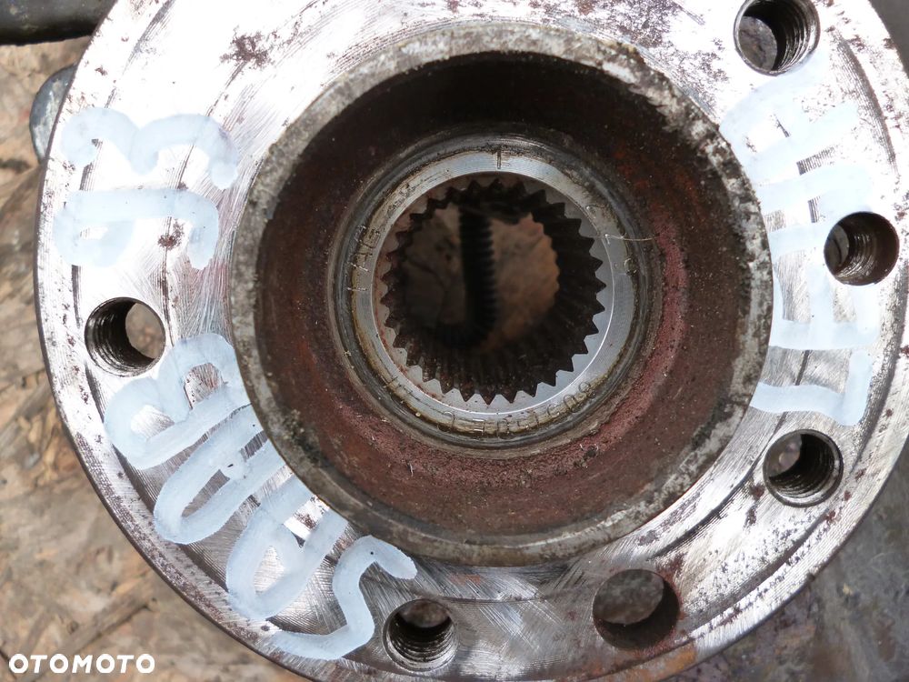 saab 93 II 1.8t zwrotnica lewa - 2