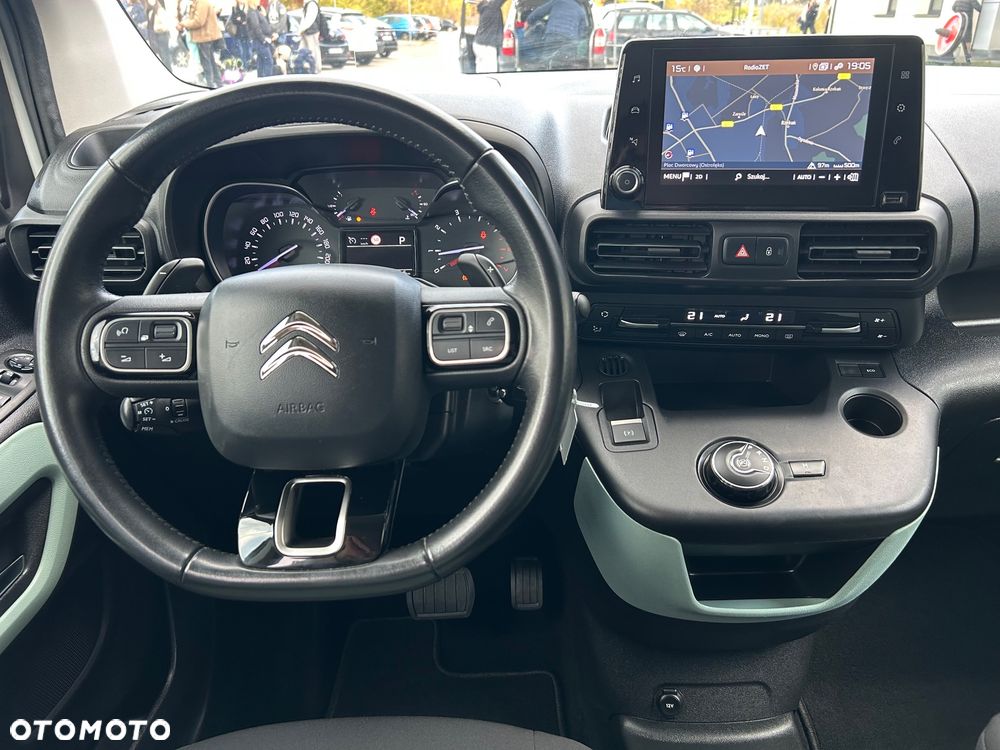 Citroën Berlingo M PureTech 130 EAT8 SHINE - 19