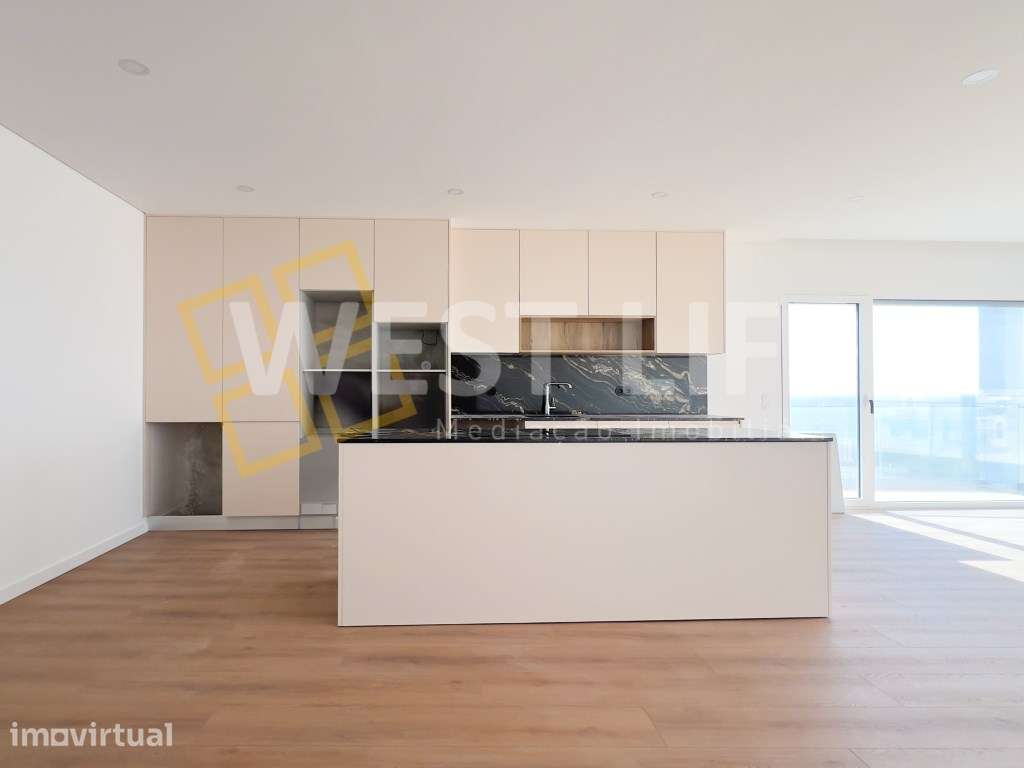 Apartamento T2 com 2 terraço a 200 metros da praia de Santa Cruz co... - Grande imagem: 5/29