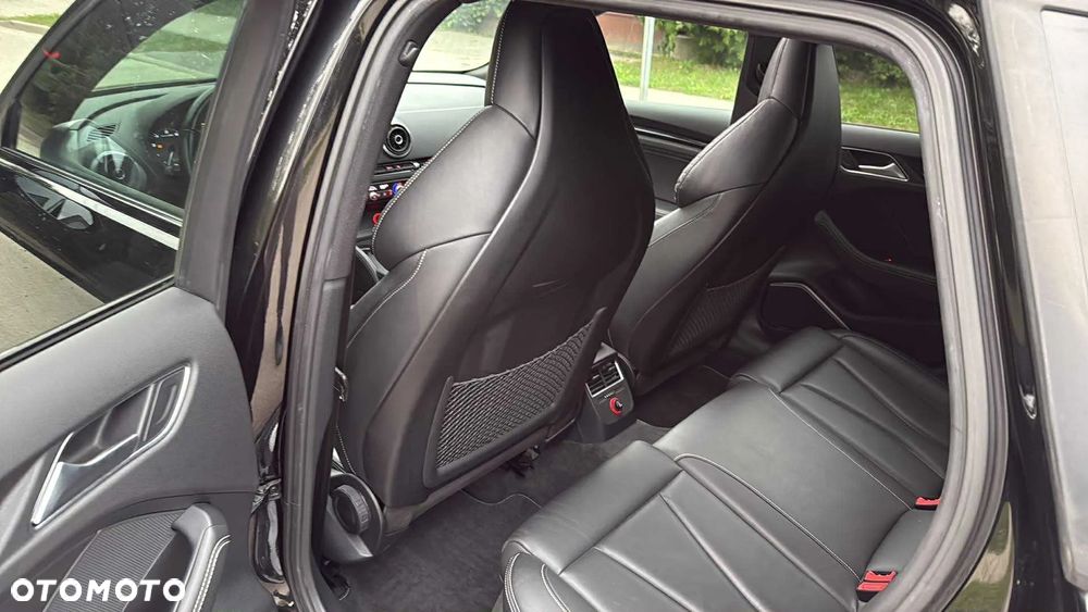 Audi S3 Sportback - 12