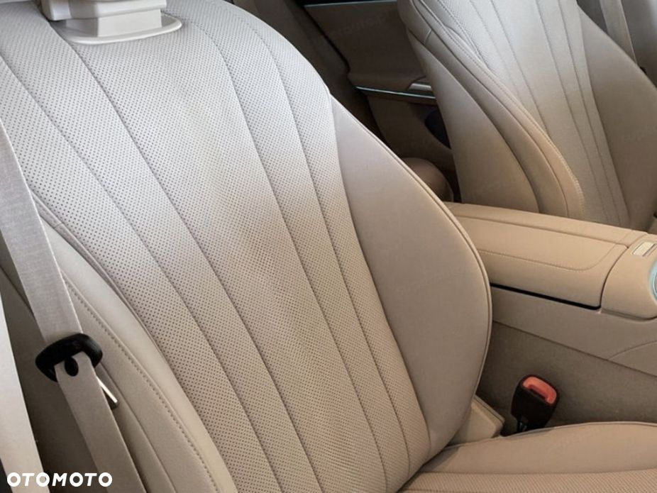 Mercedes-Benz Klasa E 220 d mHEV 4-Matic Exclusive 9G-Tronic - 6