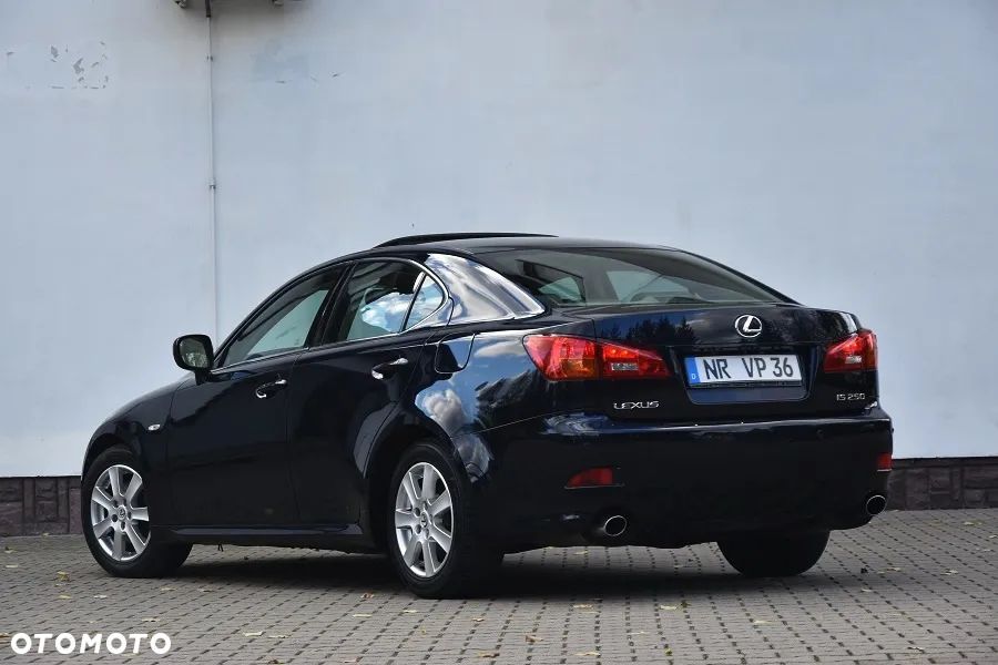 Lexus IS 250 Prestige - 10