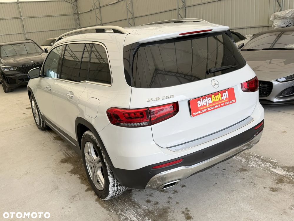 Mercedes-Benz GLB 250 8G-DCT Progressive - 5