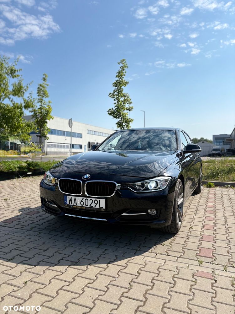 BMW Seria 3 328i Sport Line - 14
