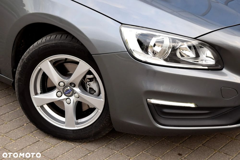 Volvo V60 D2 Drive-E Kinetic - 10